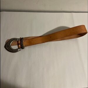 Vintage ACCESSORIES By PEARL Tan Leather Belt Metal Southwest Buckle Medium USA